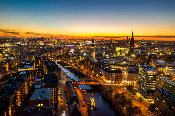 Hamburg bei Nacht