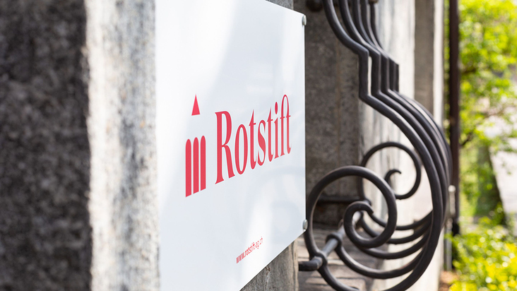 SUAN Rotstift Textkorrektur Re-Design Basel Bern Firmenschild 02