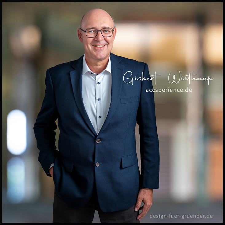Gisbert WIethaup | Accsperience | Senior Consultant Accounting