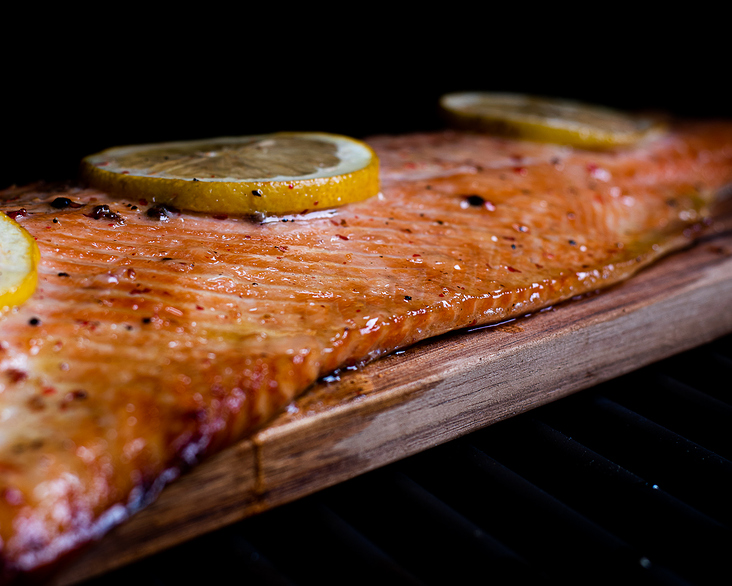 Lachs aus dem Kamado