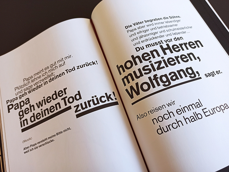Typografische Inszenierung des Theaterstücks »Mozart bist Du« von Matthias Dix, mit Bildern von Wolf-Dieter Pfennig