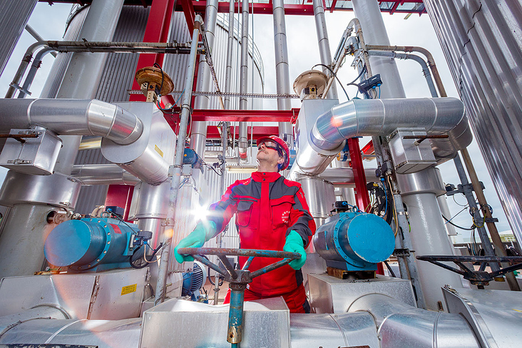 Industrial Shooting, Portrait