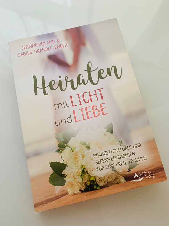 Heiraten mit Licht und Liebe