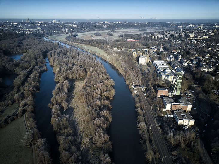 Drohnenaufnahme Winter an der Ruhr in Essen