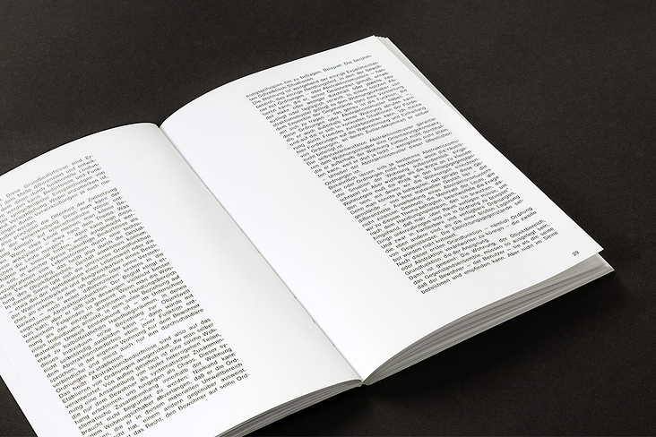 Slanted-Publishers-Das-gewoehnliche-Design-05