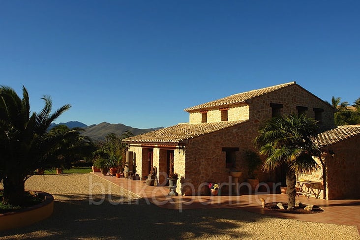 Finca de piedra en Benissa