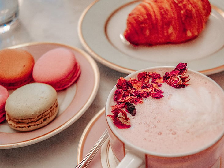 Diamanten und Desserts: Cindy Gurungs Luxus-Tour durch die teuersten Patisserien