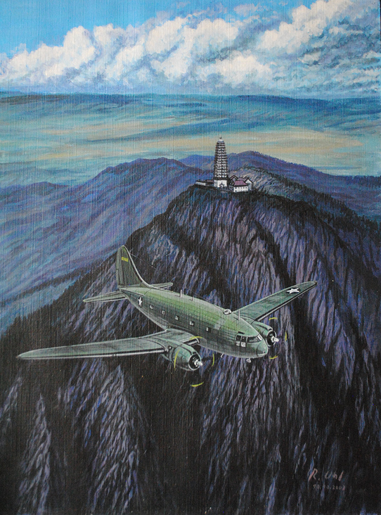 Curtiss C-46 beim Flug über „The Hump“ (Der Buckel) 1944. Acryl auf Ölkarton.