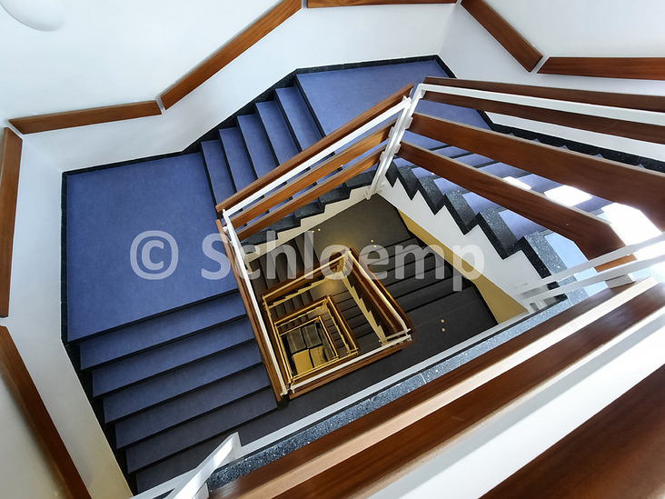 Treppenhaus 01
