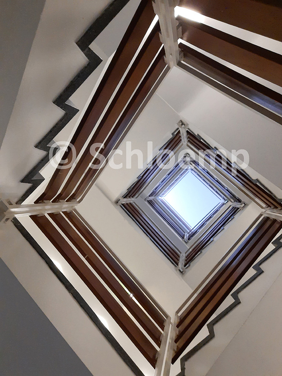 Treppenhaus 02