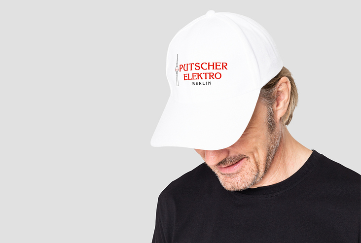 Neu Logo on Kappe Mockup