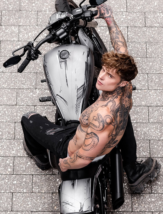 NEW WORK w/ SAMUEL DOHMEN