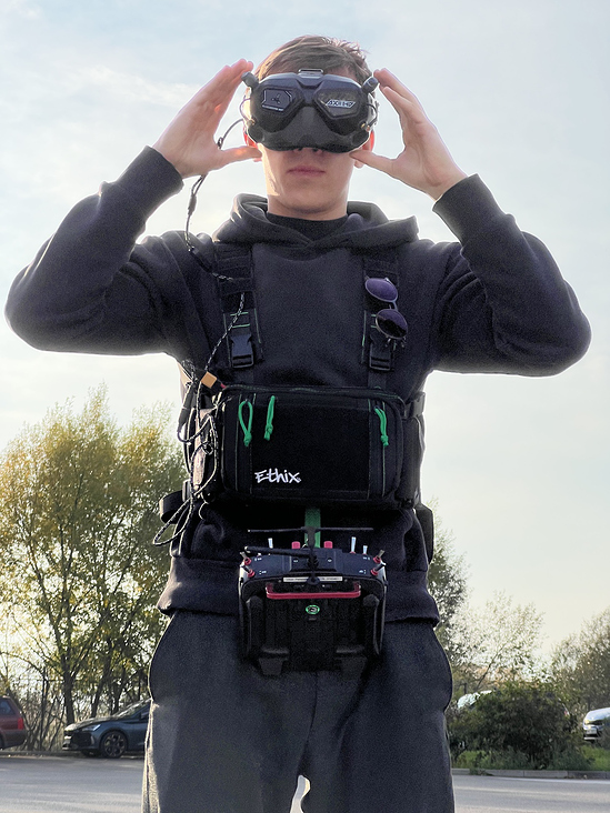 Drohnenpilot im Einsatz
