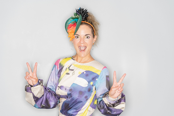 Julia Cranz – Hutmode Modefotos für Katalog/Web