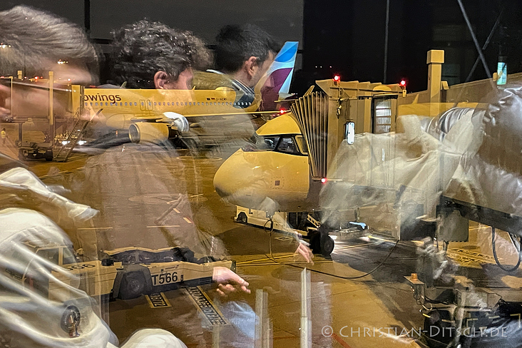 Berlin | Flughafen BER | Boarding