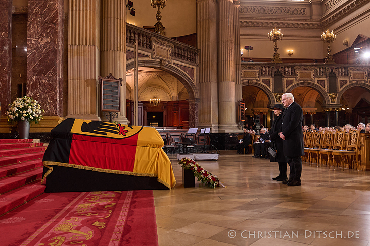 Politik | Staatsakt | Horst Köhler