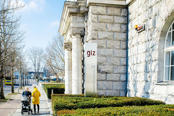 GIZ