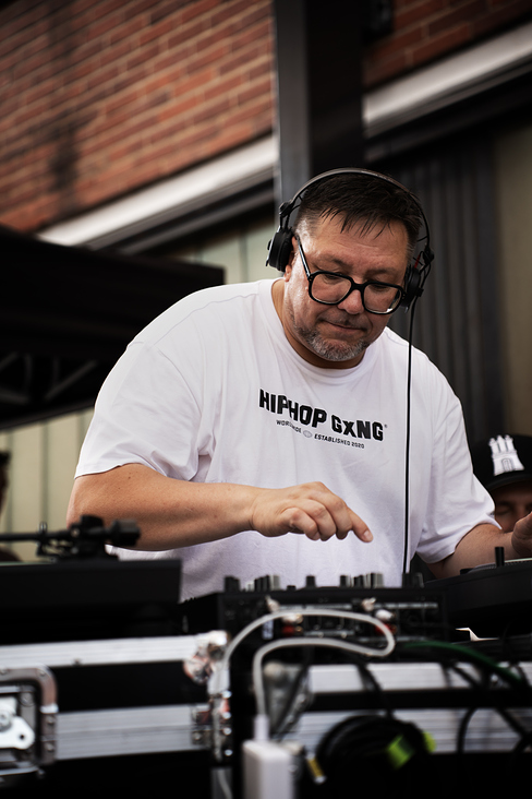 DJ Mirko Machine