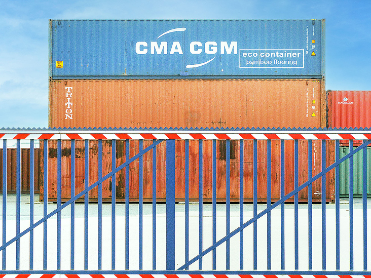 Container