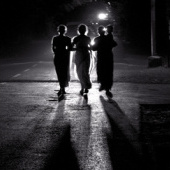 «India» von Sarah Sandring