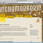«Randbemerkerin – Web» de plinx industries