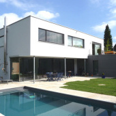“einfamilienhaus mit praxis” from seeger-ullmann architekten