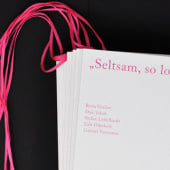 „Seltsam,so lose im Raum“ von Annette Kern