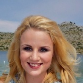 „Dreharbeiten in Kroatien“ von Angela Aicher