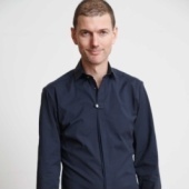 „Men’s shirts designed and made in Berlin“ von Meike Legler