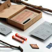 “Eden – Holz fürs iPhone” from Qoop