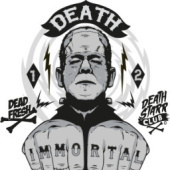 «deathstarrimmortalclub T-Shirt und Poster» de Thomas Kuriatko