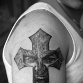 «Tattoo» de Konstantin Siegel