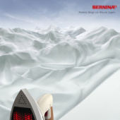 „Berge von Wäsche bügeln für Bernina“ von Karsten Meißner