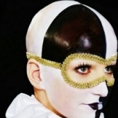 „Maskenbildnerische Arbeiten“ von Jennifer Lehmann