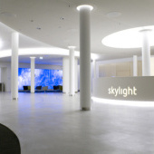 „Skylight Foyer“ von MAASS-Licht Lichtplanung