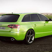 „Audi A4 in strange color“ von Ralf Hornung