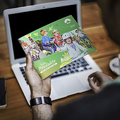 „Flyer & Broschüren“ von Drawport Creative Agency