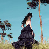 „Dark Sun Fashion Editorial“ von Ivi Geist