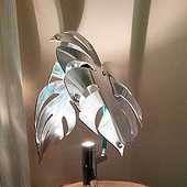 «Designer Tischlampe aus schweizer Eibe» de Alexander Heusinger