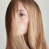 „Beauty / Hair/ Skin retouching“ von Maxi de Witt – High End Retoucher…