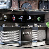 «Bulldog London dry gin @ Bar Convent Berlin» de Jaromin Hecker