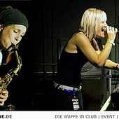 „Singende Djane“ von DJane in Club | Festival | Corporate Event