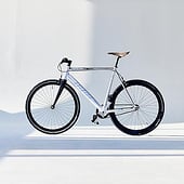 „Aventon“ von Fahrrad Fotograf