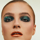 „Make Up Editorial“ von Jan Desinger