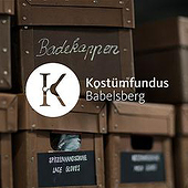 Agenturen: „Corporate Design Kostümfundus Babelsberg“ von Studio Zweibrand
