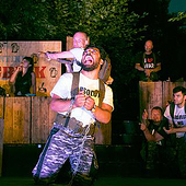 Agencies: “Kostümbild” from Esther Lüchtefeld