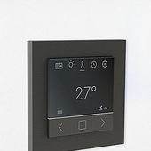 Designers: “UI/UX-Design Poolsteuerung” from Platt & Form