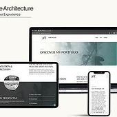 «Web Design & Responsive Architecture» von Magdalena Mayr