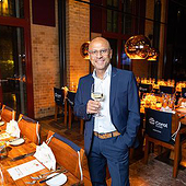 „Event“ von Dzmitry Held