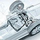 Auto mit dem Motor, Getriebe und Fahrwerk – transparente 3D-Illustration
